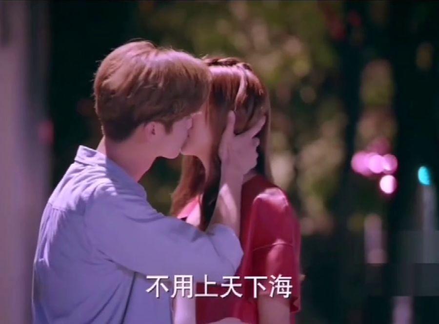救援沙滩女孩